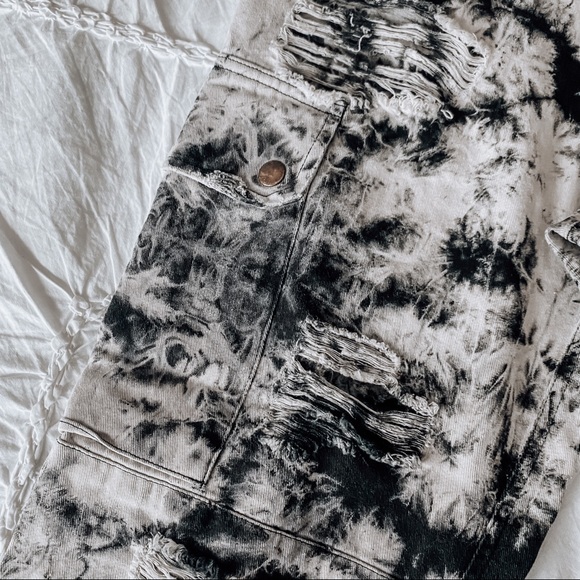 ✨NWT✨Carmar Baggy Grinded Cargo Pant Bleach Dye black and white - discontinued - Picture 12 of 17